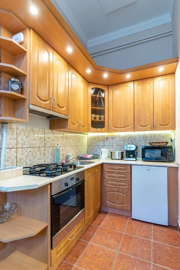 City Center Apartment Debrecen Esterno foto